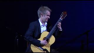 Dimitri Lavrentiev plays Csárdás by Vittorio Monti