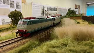 EC thello 147 Milano c.le - Nice/ville con E444 106 + E402 035 di rimando