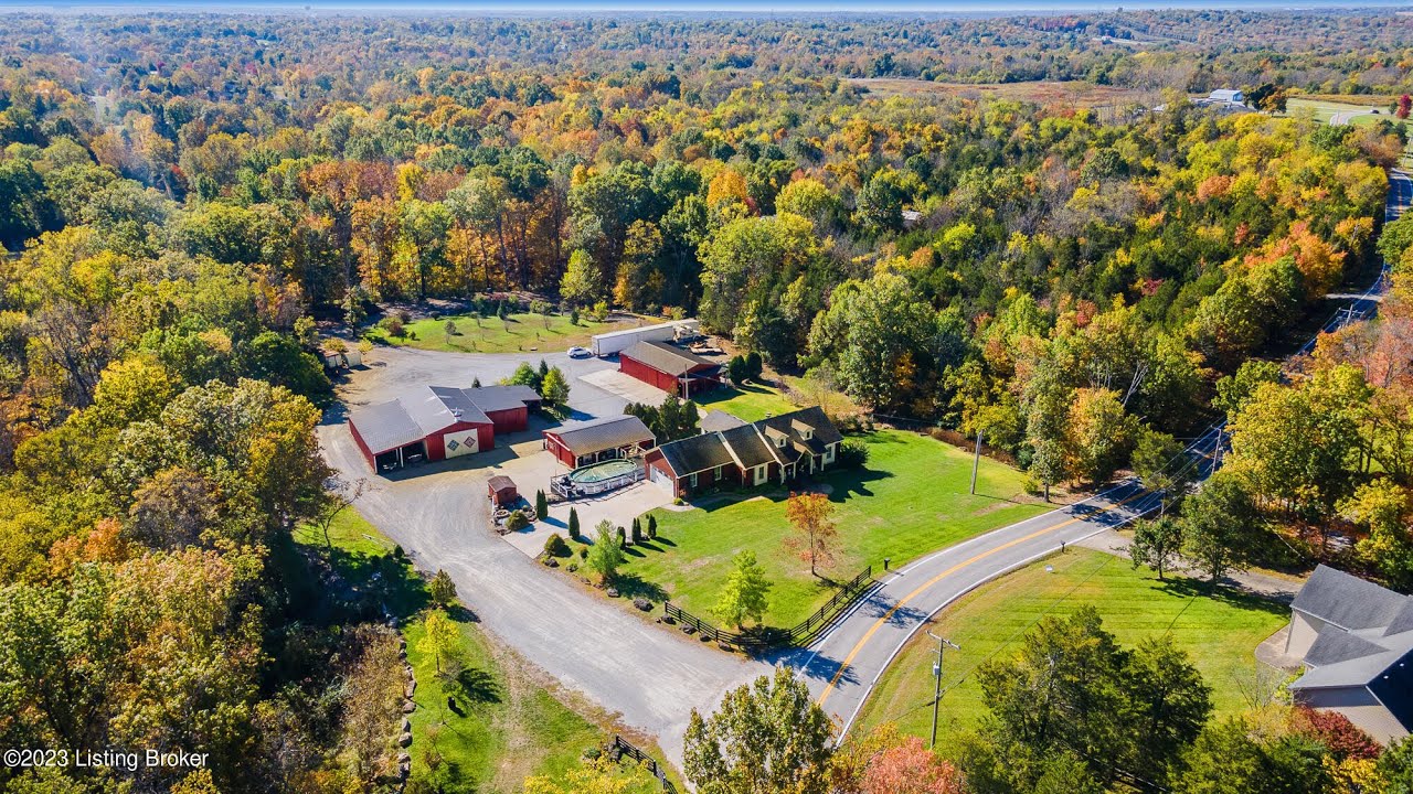 2300 W Elder Park Rd, La Grange, KY, 40031 Tour - $750,000