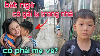 Bất ngờ cậu bé 10 tuổi "Mẹ Bỏ" từ nhỏ được cô Thiếu Nữ Xinh Đẹp dầm mưa tìm đến nhà để Làm Điều này