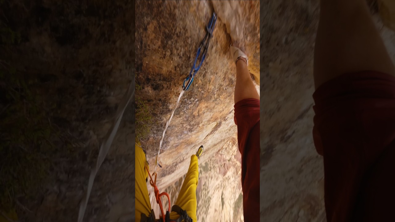 11b Roof on Rainbow Wall 🌈 