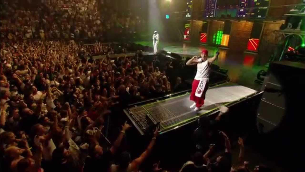 Your new live. Эминем 2005 концерт. Eminem Live 2022. Эминем концерт в Детройте 2002. Концерт Эминема 2004.
