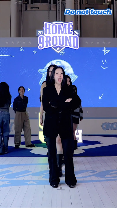 When Do not Touch start playing, Mina overjoyed! 🥰😘🫶 #michaeng #mina #chaeyoung #twice #subscribe