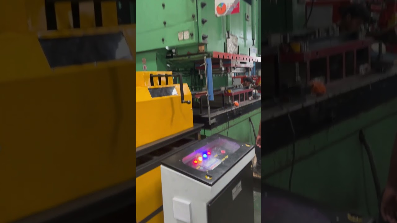 Nc Servo cum straightener and de-coiler (3 in 1)#world#export#europe #america#uae#powerpress#machine