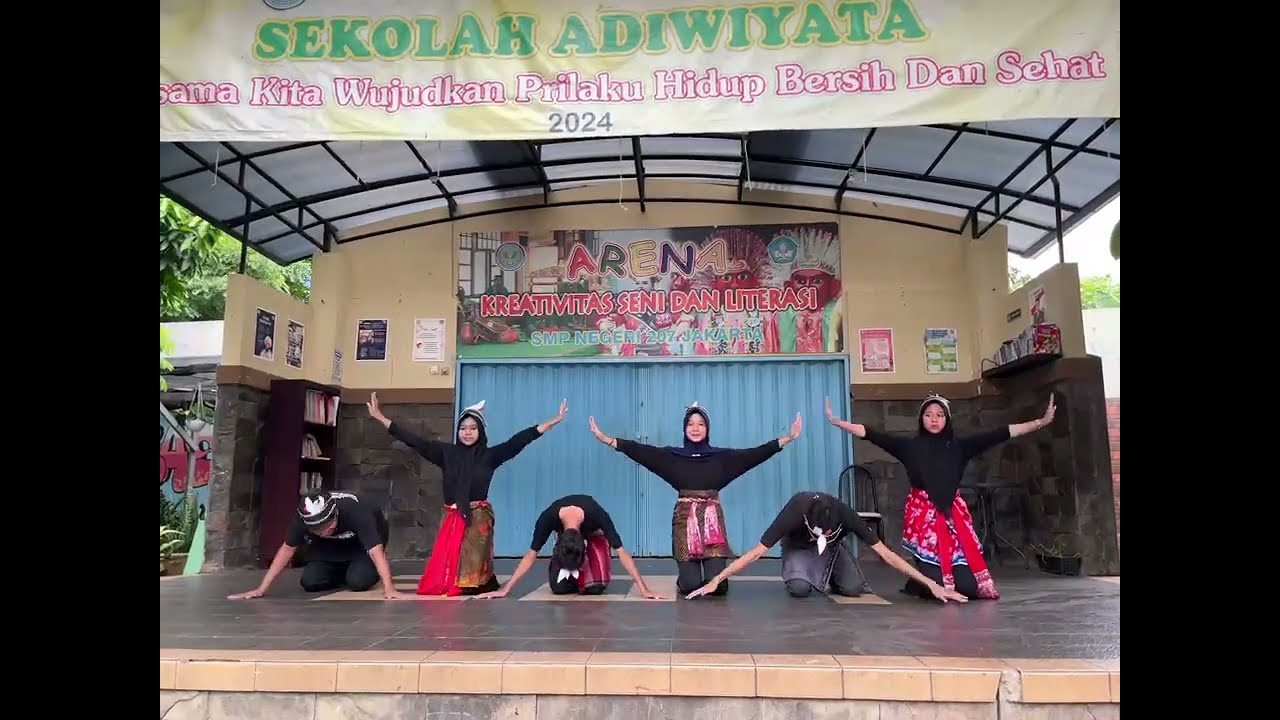 Tari nusantara kelompok 5 kelas 9c SMPN207