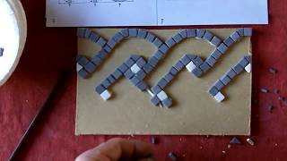Triple strand guilloche 3