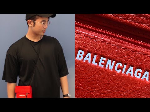 ป้ายยากับ Balenciaga - ฮิตมานานแต่เพิ่งมี Explorer Pouch ใบเล็กแต่จุเยอะมาก