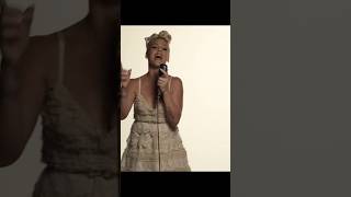 Pnk - Just Give Me A Reason Ft. Nate Ruess Resimi