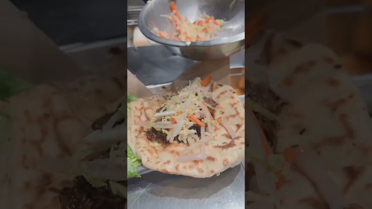 Have you ever eaten a folded sandwich? 