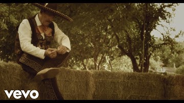 La Arrolladora Banda El Limón De René Camacho - A Los Cuatro Vientos