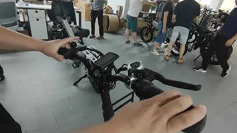 How to Enable the Throttle on Engwe L20 SE Electric Bike？