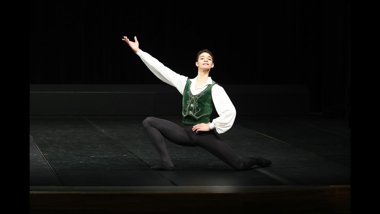 シニア部門　第１位　井上 慈英　パキータより男性のVa　第１３回YBC横浜バレエコンクール