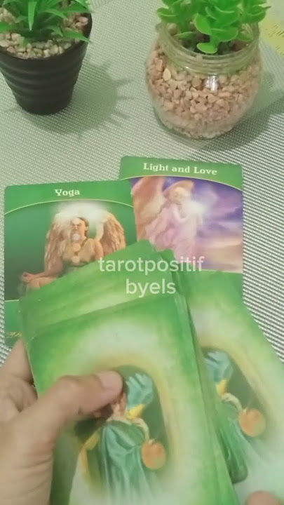 your extraordinary charm in the eyes of many people #shorts #tarot #generalreading #aura #charm #...