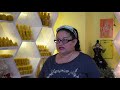 Sarasota Honey Co. breeds queen bees