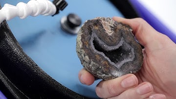 Hi-Tech Diamond Slant Cabber - Polishing a geode