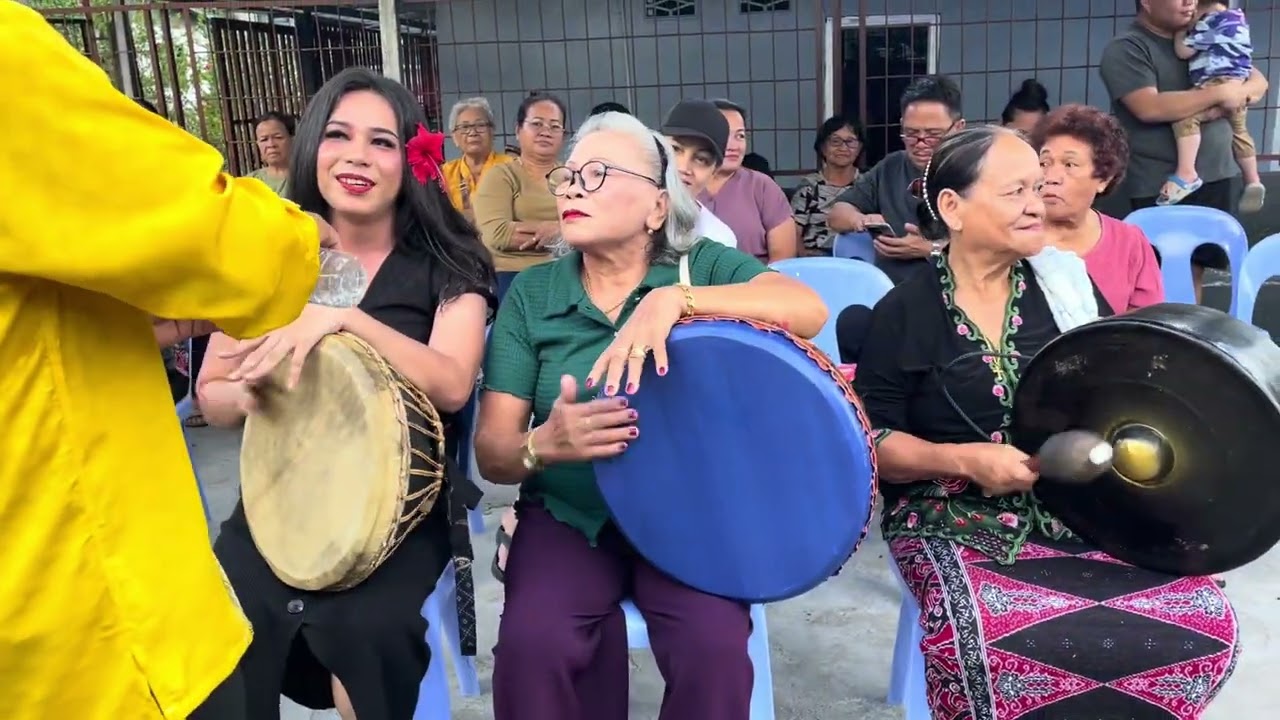 (PART 1) PERKAHWINAN DI KPG KESINDU SEBUYAU / MERIAH BETUL DENGAN BUNYI GENDANG 