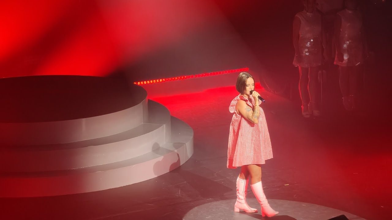 Alizée - Gourmandises (25 Ans Déjà - Olympia Paris)