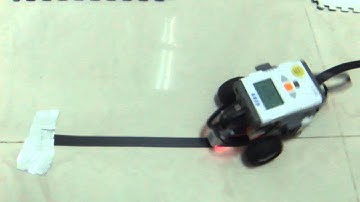 LEGO NXT one light sensor Line Following -- Part 1