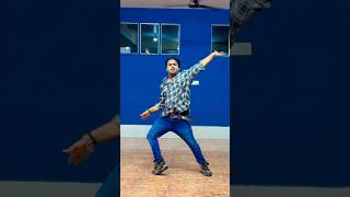 Dj wale babu dance #dance #hiphop #viral #trending #punjabisong #badshah #rap #rapper #rapmusic