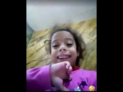 البنت الي بتغني وبعد كده تسب الدين يا حديد واخد اخوتنا بعيد الفيديو 18
