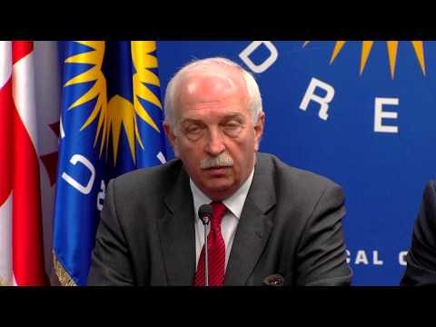 შეხვედრა პარტიის ოფისში