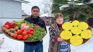 Холодная, снежная зима, но теплая семья! Бабушка готовит вкусные блюда | Расслабляющая деревня