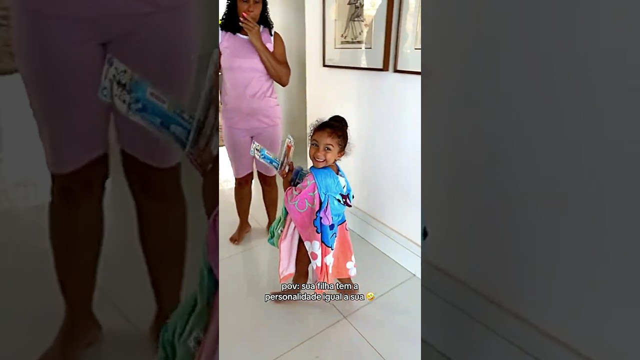 Me vejo demais nas palhaçadas dela 😂 já está decidido, mona!!!! Liz Improta e Lore Improta