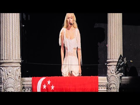 Paparazzi  + Alejandro [4K HDR] (Lady Gaga MAYHEM @ Singapore 24th May) 新加坡國家體育場
