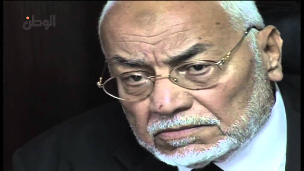 عاكف يستدعي 