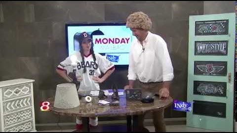 MailBag Review of the Stocking Stuffer of the Year - LampChamp