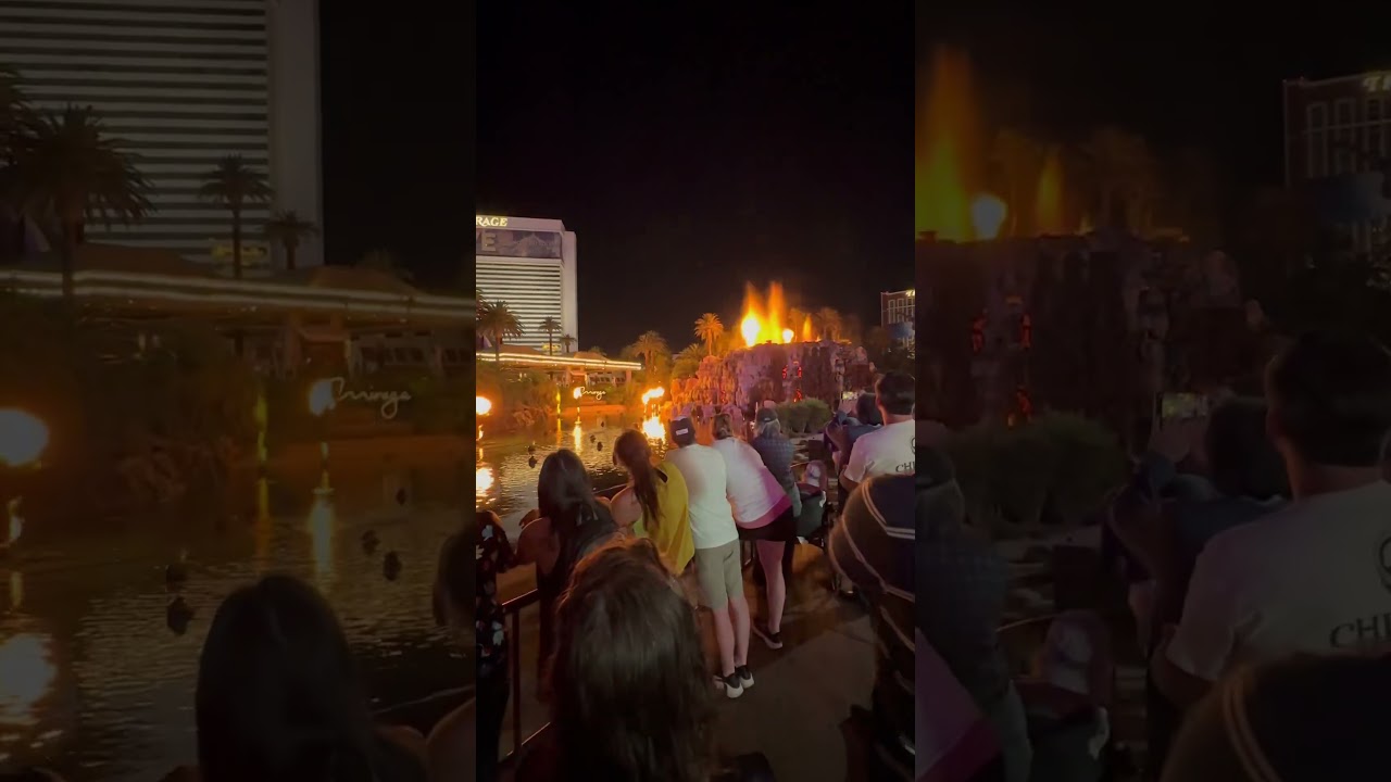Watching the Mirage Volcano Show for the last time in Las Vegas 