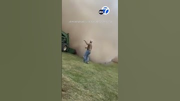 Dramatic video shows grain bin collapse in Illinois
