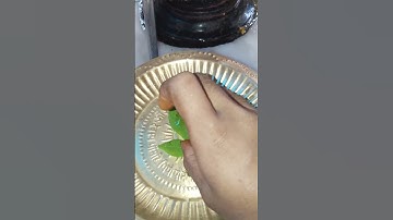 बेलपत्र पर चंदन और शहद का उपाय #pradeepmishraji #mhadevbhakt #shivmahapurankatha #shivling #belpatra