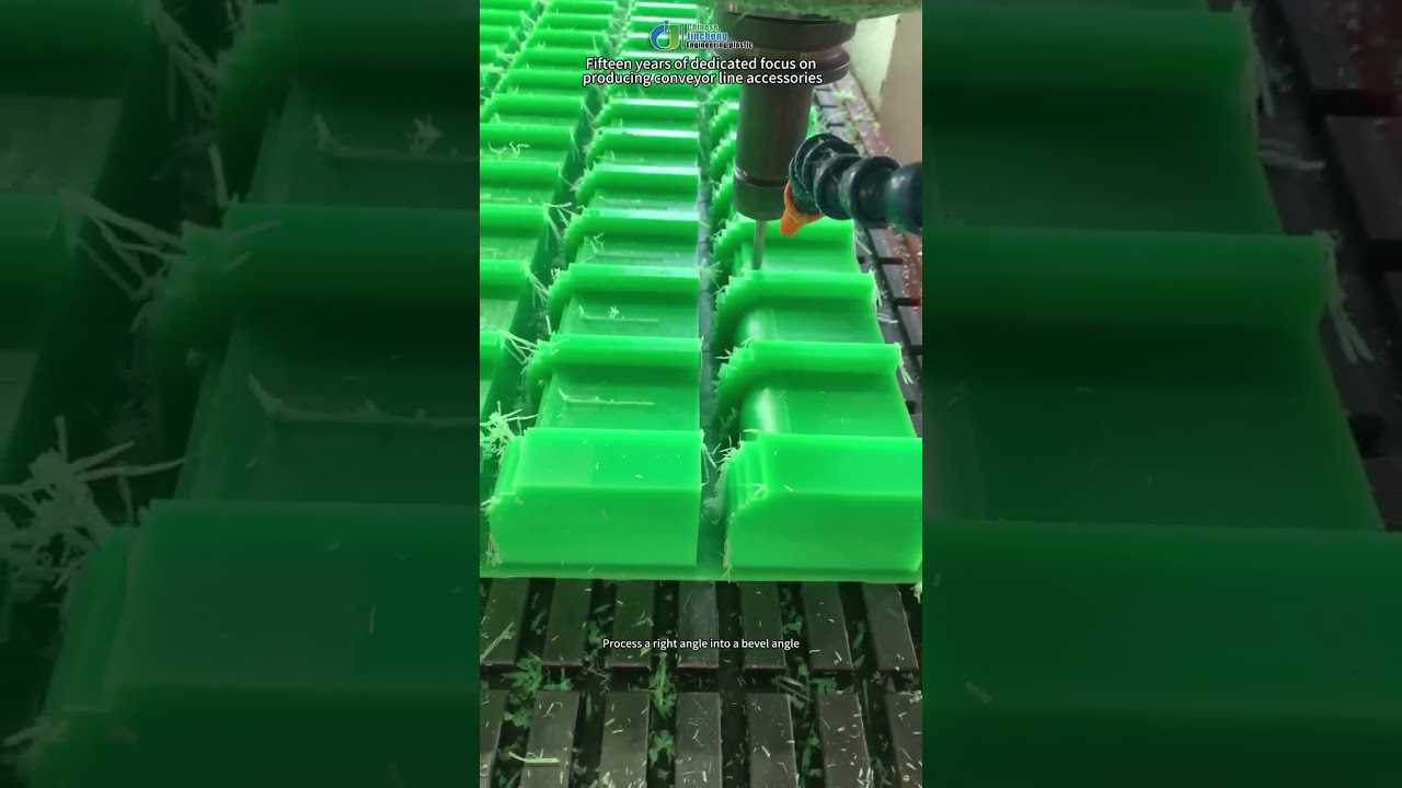 Green UHMW-PE Sheet Machining: Features & Application Scene #machine #industrialprocess #factory