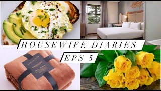 Housewife Diaries EPS 5: Shopping for mothers day gift | Sleep out with my daughter | Cooking & More