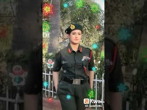 أجمل صور أليشابنوار وهي بستايل الشرطي 