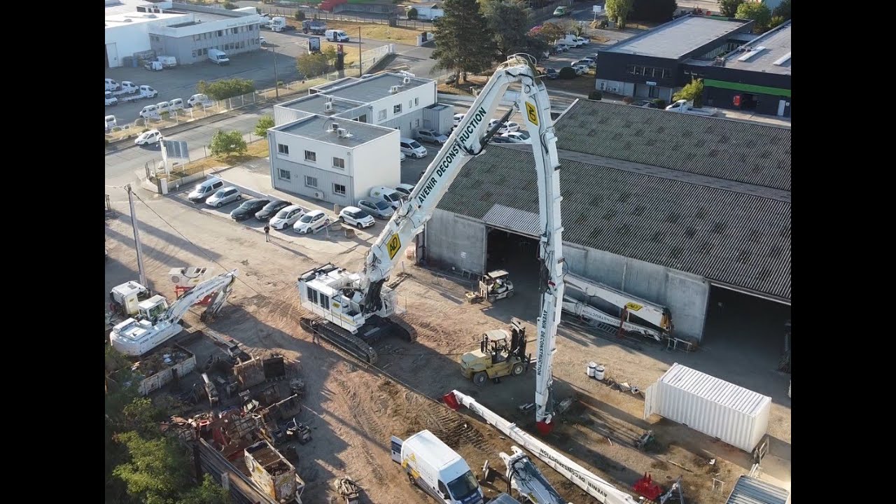 Deconstruction Hitachi ZX390TC-7 excavator boosts productivity on