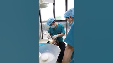 Răng thưa nên niềng hay bọc sứ ? #nhakhoahanoisydney #niengrang #shorts
