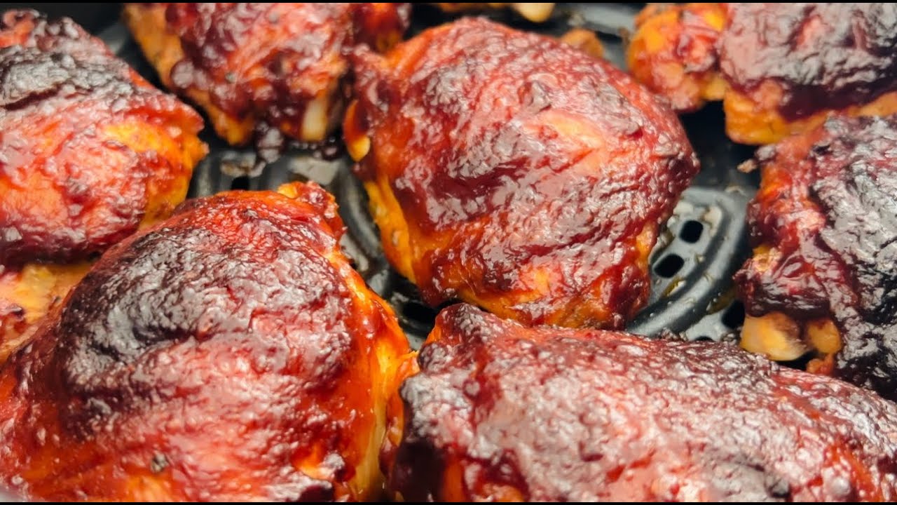 Air Fryer BBQ Chicken / Easy Air Fryer Chicken Recipe / Chicken Thighs