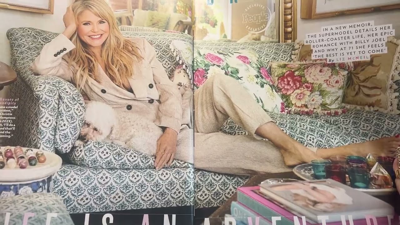 MAGAZINE FLIP THROUGH