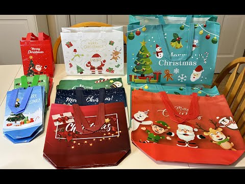 what I love about IPQXE Christmas gift bag set 34 reusable