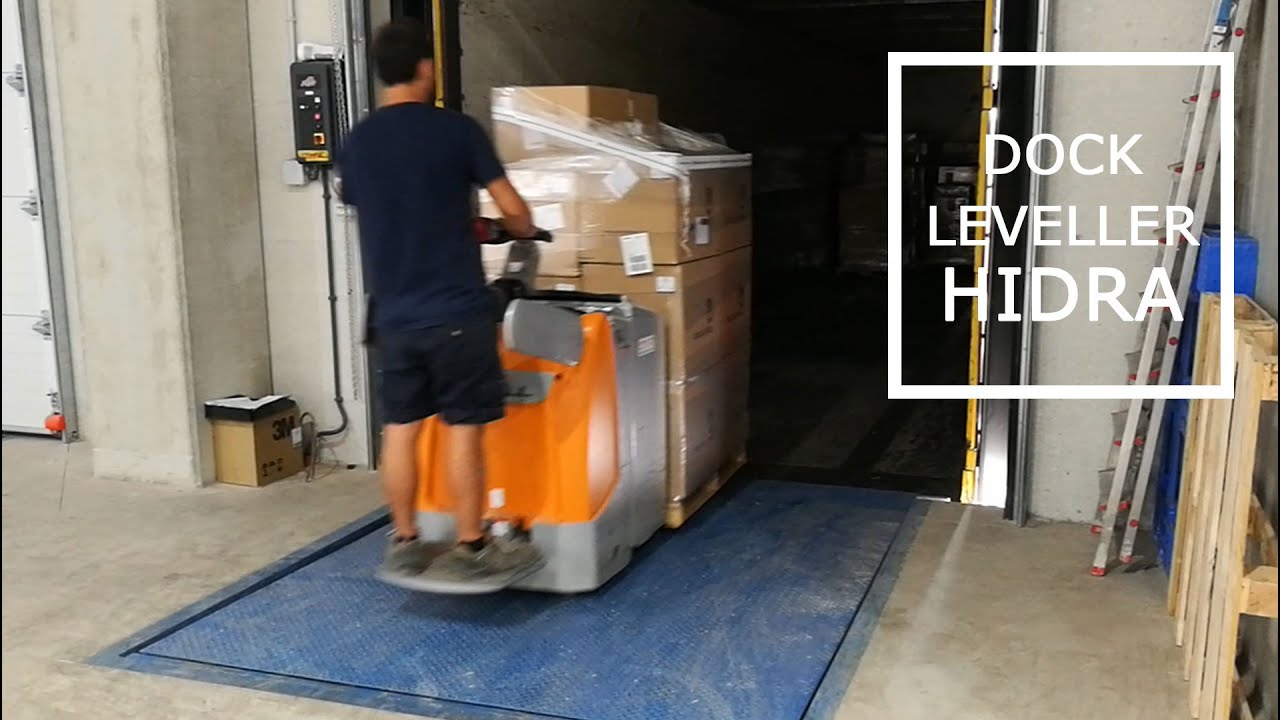 Hydraulic dock leveller for loading bays - Angel Mir (Portes Bisbal SL)