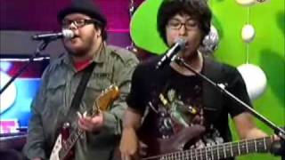 Kapag Lasing Malambing by Mayonnaise at Music Uplate Live chords