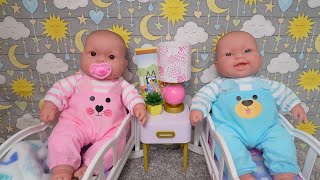 Newborn Twin baby dolls Daycare Morning Routine feeding and changing