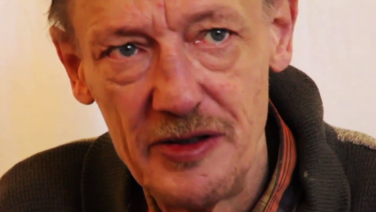 Dr. Axel Stoll Dr. Axel Stoll