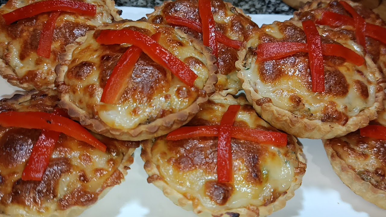 هاذي لي كتنفعني في الأخير منين كتقراب المغرب😂فكاكة الوحايل😜أحسن من بيتزا أوشنيك كتوجد في دقيقة 90 😋🌙