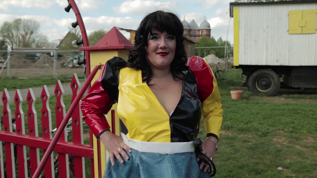 A spectacle of the grotesque - SCHIRN MAG