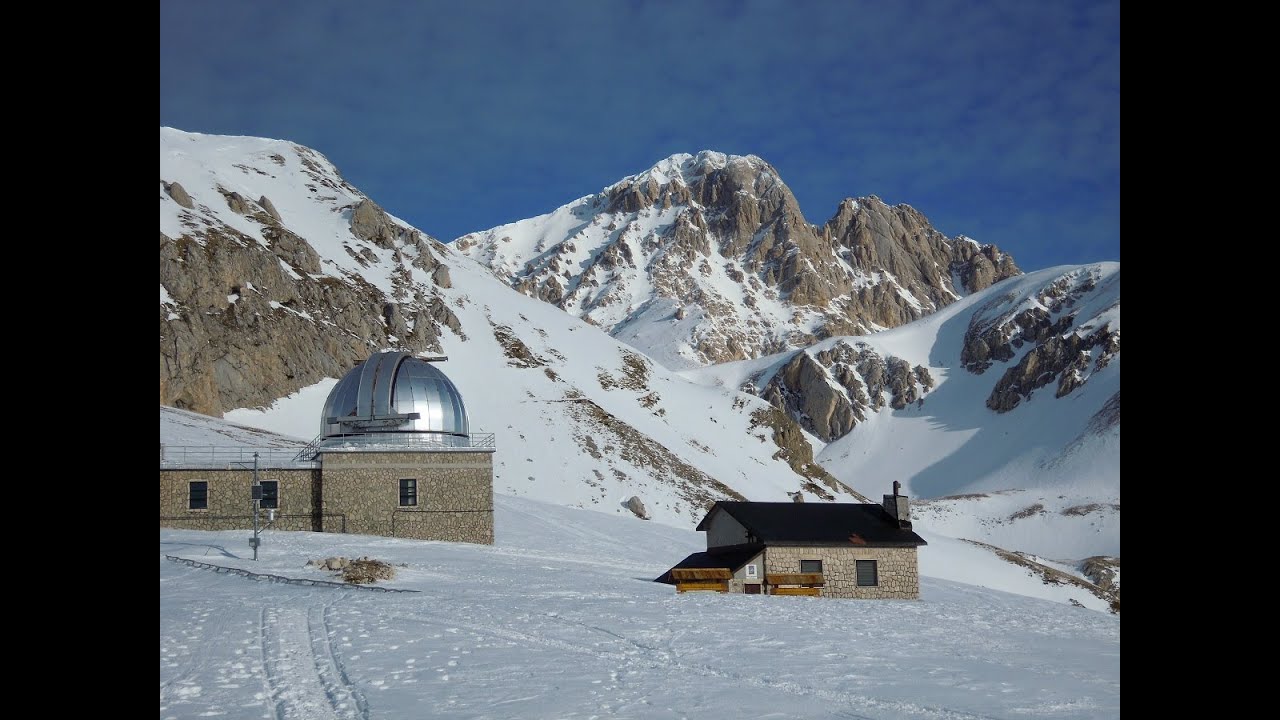 Risultati immagini per foto gran sasso rifugio degli abruzzi