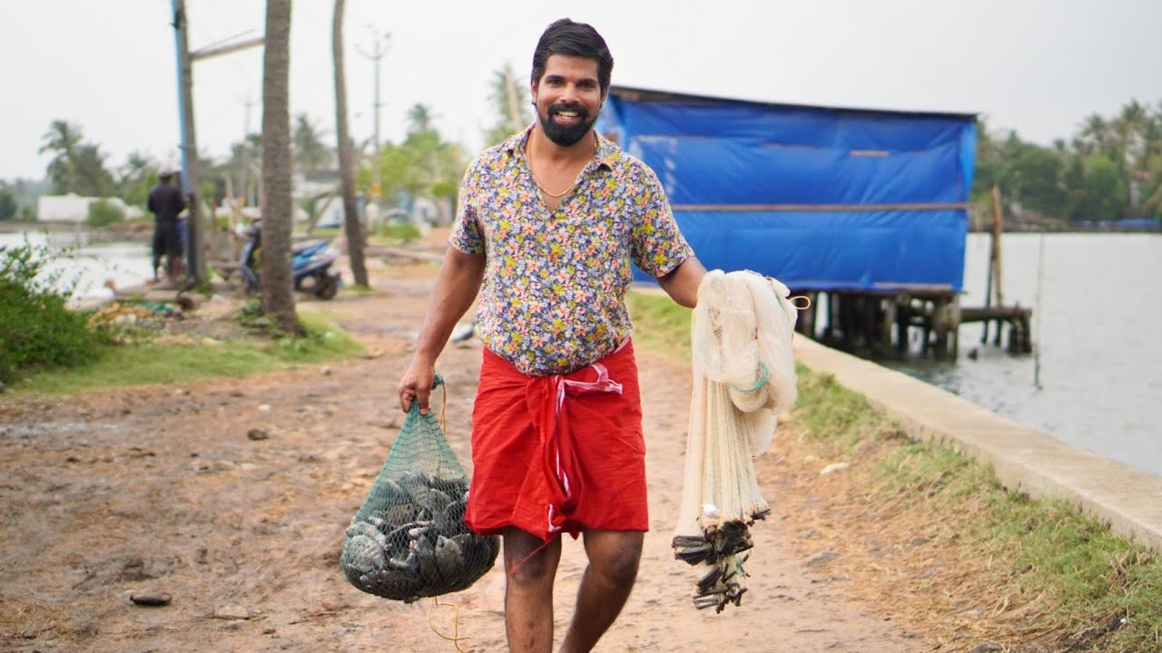 ടീമേ.. മഴയും വന്നു മീൻപിടുത്തവും തുടങ്ങി.. കുമ്പളങ്ങി കായലിലെ കരിമീൻ.,🔥💪