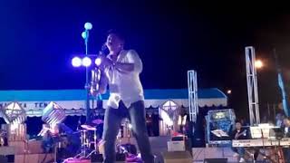 Ketika Kk Dame Menghdaniri Saxophone Omdo